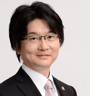 平岡将人氏