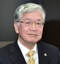 大橋 昭夫氏